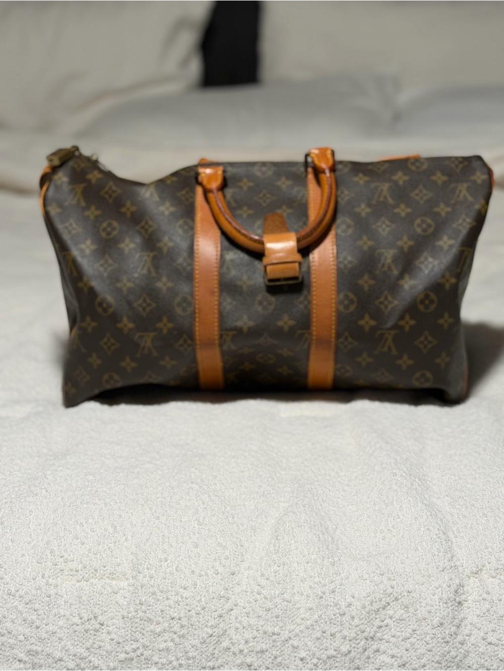 LOUIS VUITTON Keepall 45 - Picture 2 of 9